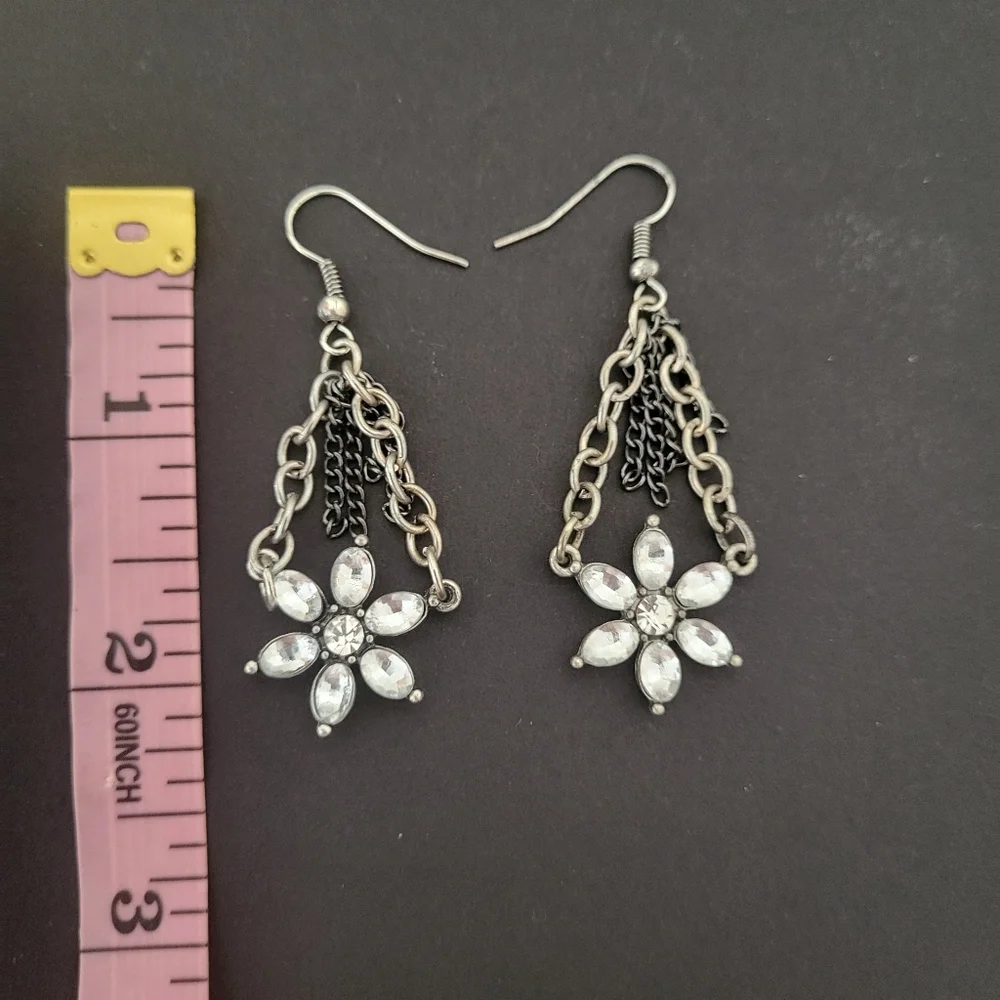 Crystal Rhinestone Dangle Flower Bling Earrings Clear Stone Gem Jewels Jewelry
